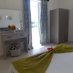 Relax Apts Sarandë