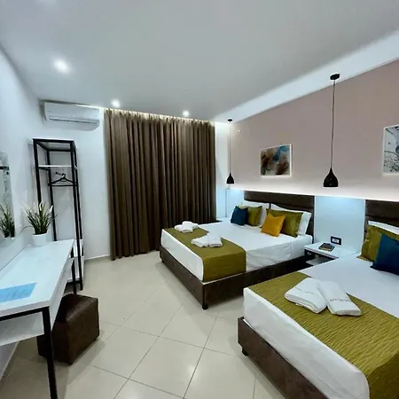 Relax Apts *