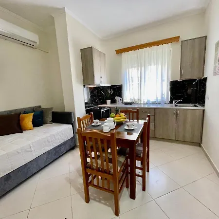 Relax Apts Sarande