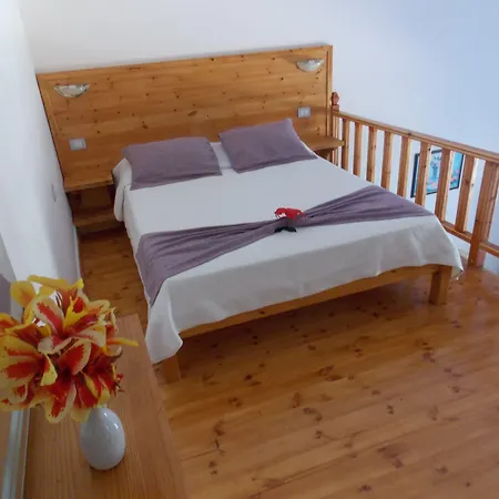 Relax Apts סרנדה