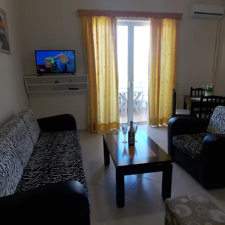 Relax Apts סרנדה