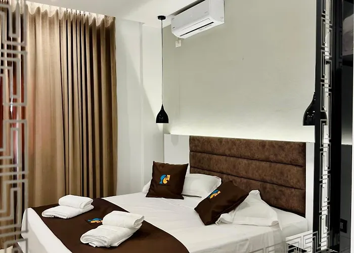 Relax Apts *