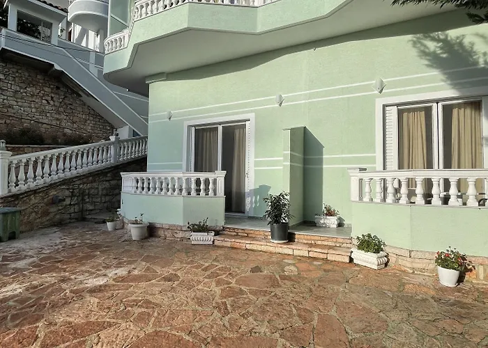 Apartment Relax Apts