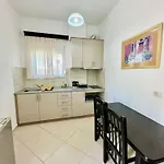 Relax Apts * Sarandë