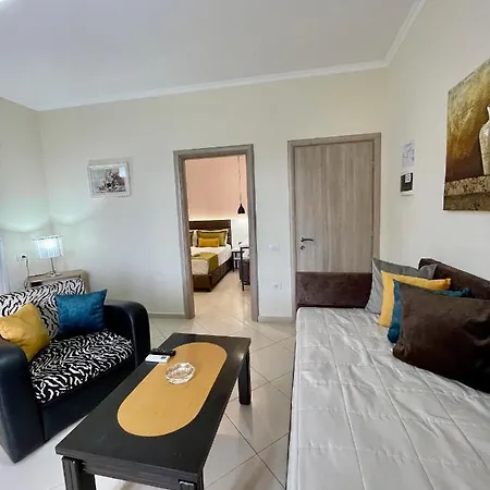 Relax Apts