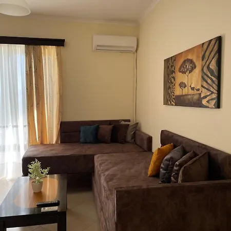 Relax Apts *