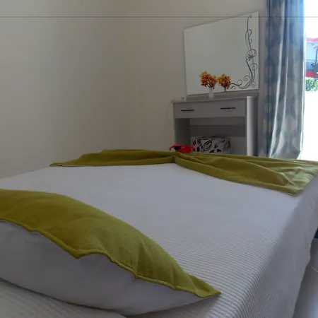 Relax Apts 아파트